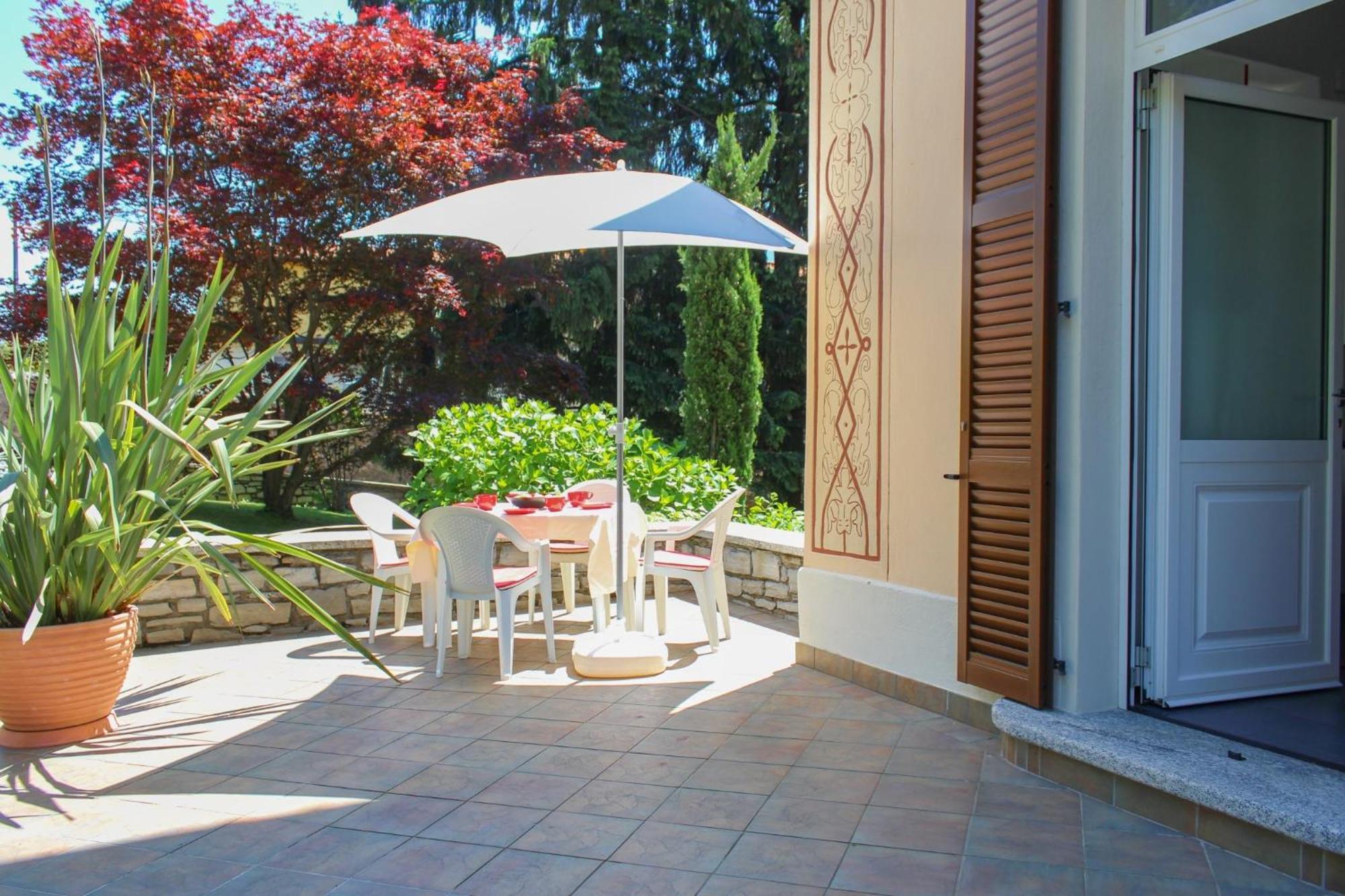 Palazzina Giardinolago グラヴェドーナ 部屋 写真