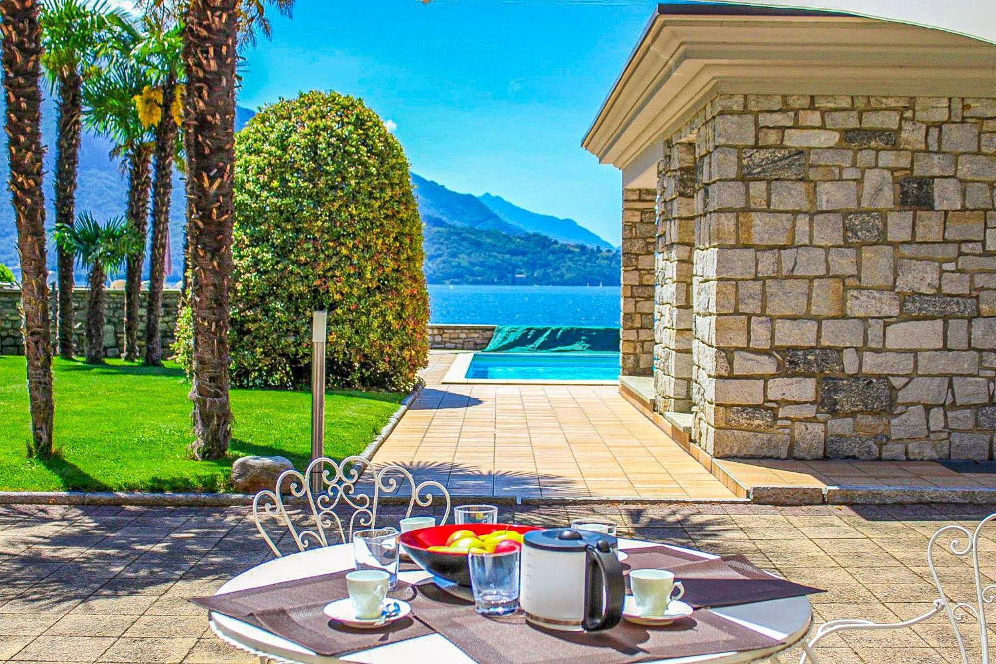 Palazzina Giardinolago グラヴェドーナ 部屋 写真