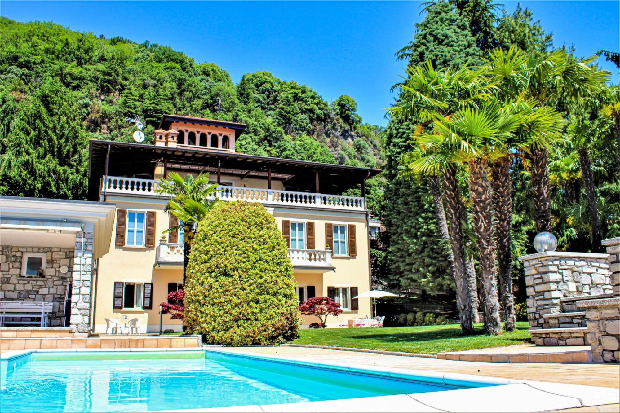 Palazzina Giardinolago グラヴェドーナ 部屋 写真